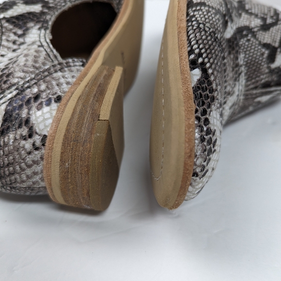 All Black Footwear Flats | Man Tailored slip on snake print loafers  size 7.5 - Picture 7 of 13